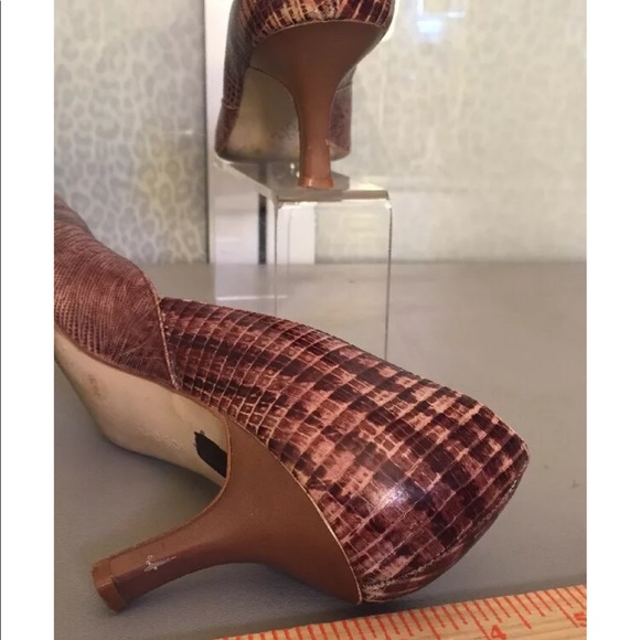 Women’s 8 1/2 BCBG Lot of 3 - Picture 6 of 14